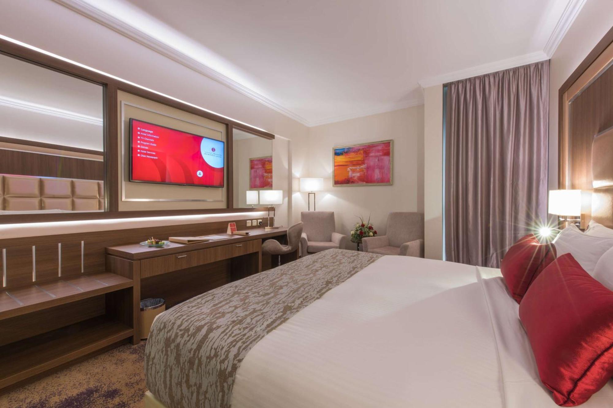 Ramada By Wyndham Continental Jeddah Otel Dış mekan fotoğraf