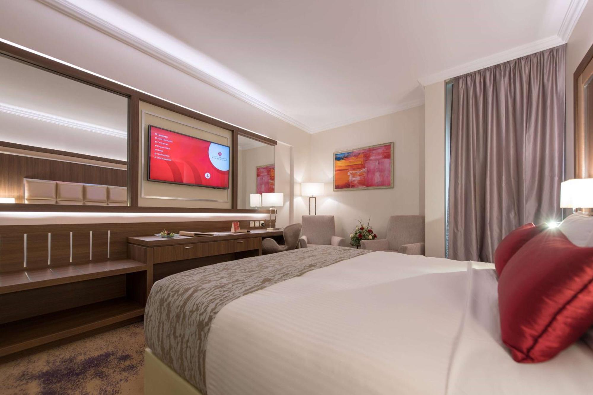 Ramada By Wyndham Continental Jeddah Otel Dış mekan fotoğraf